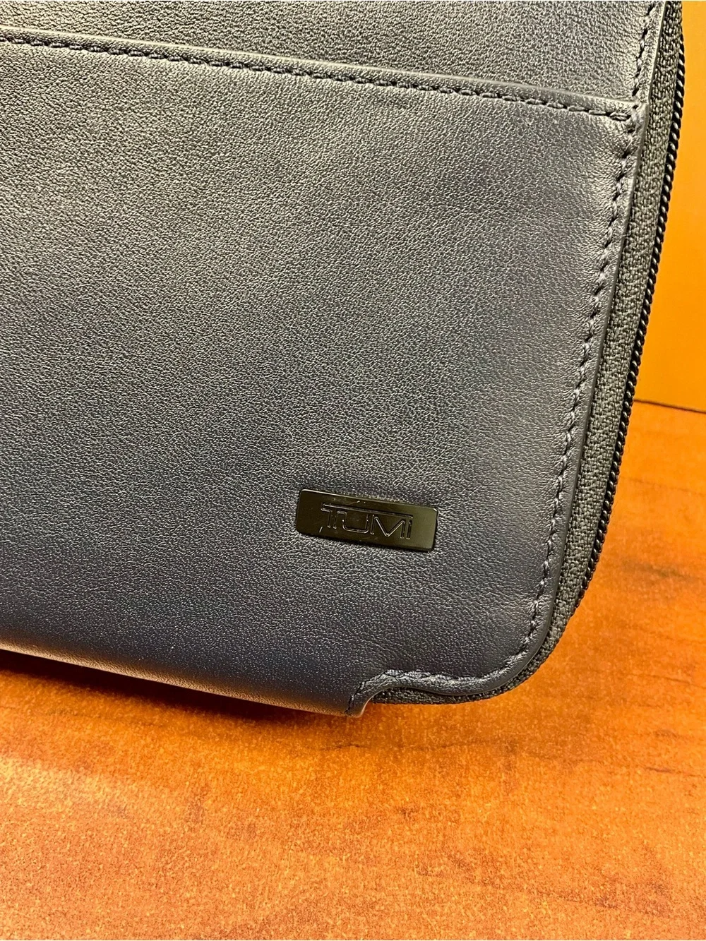 Tumi Navy Leather Toiletry Wrist Pouch